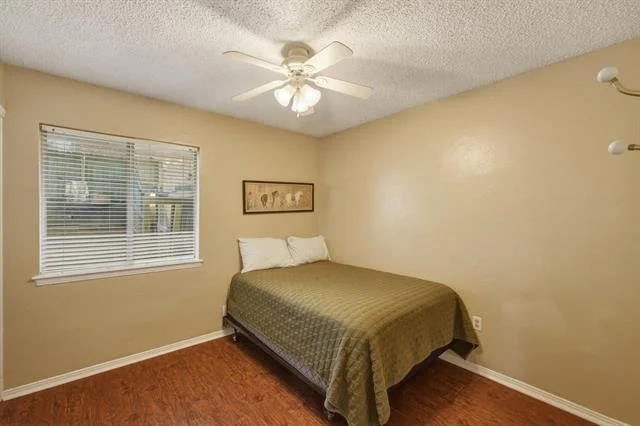 Photo of 10203 Crestview Drive