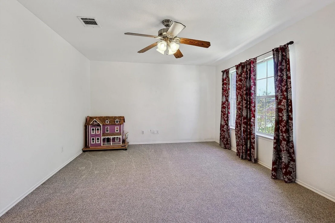 Photo of 10740 Irish Glen Trail
