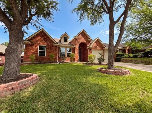 Photo of 2805 Hereford Road