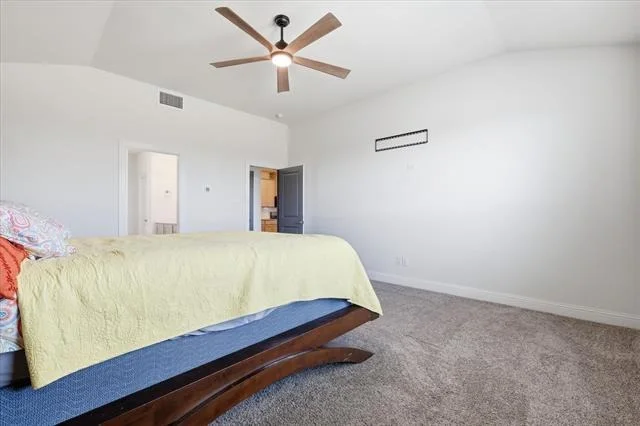 Photo of 10421 Table Bluff Street