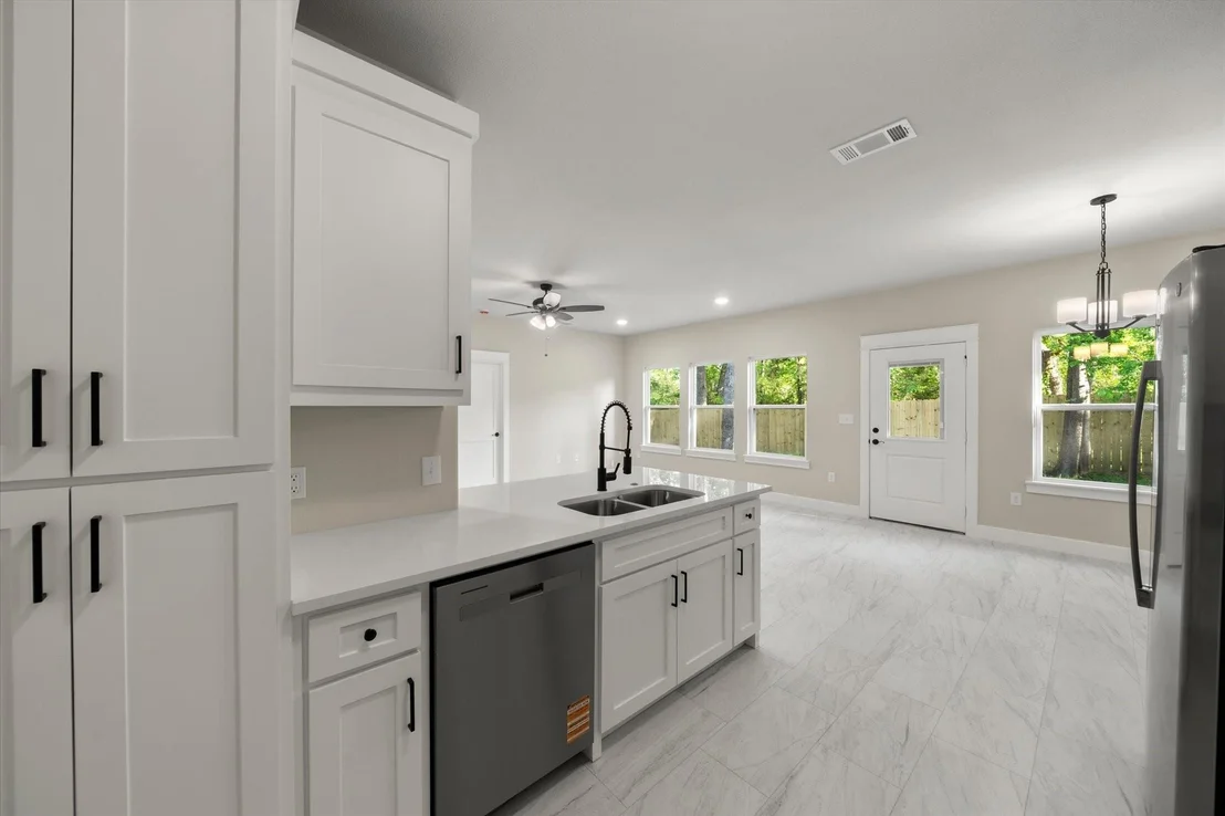 Photo of 114 Granada Street