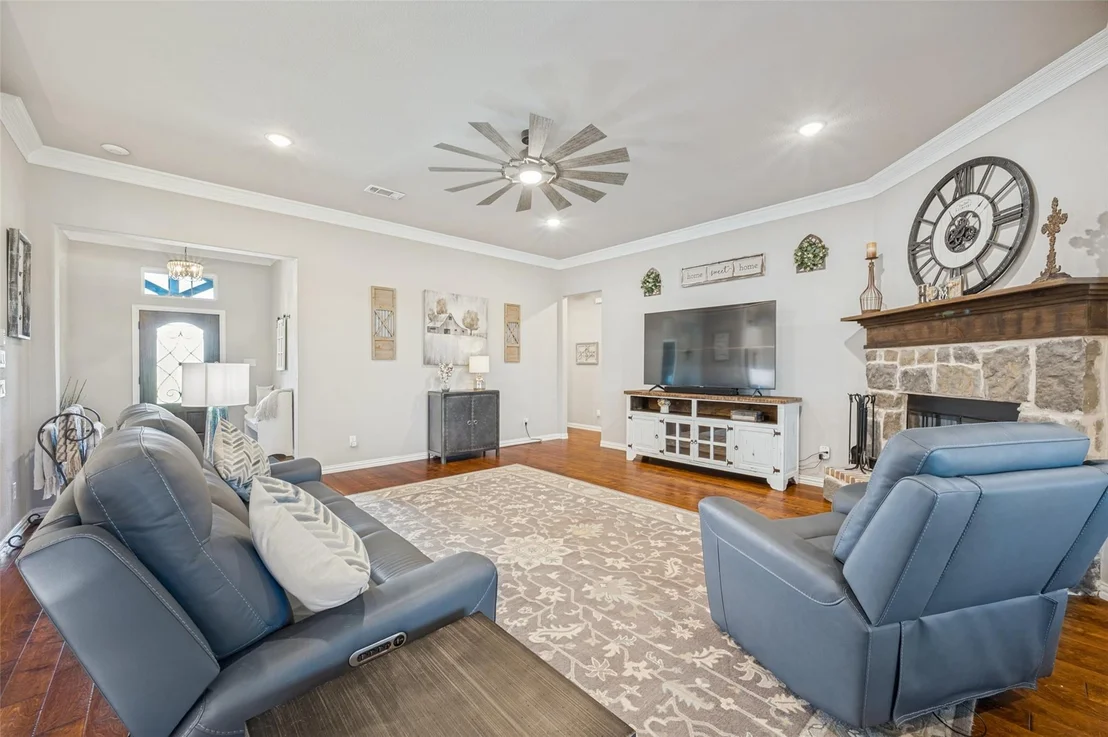 Photo of 4515 County Road 494