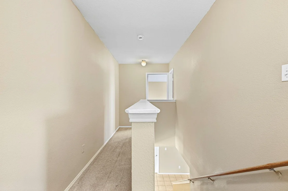 Photo of 1002 Chatham Lane