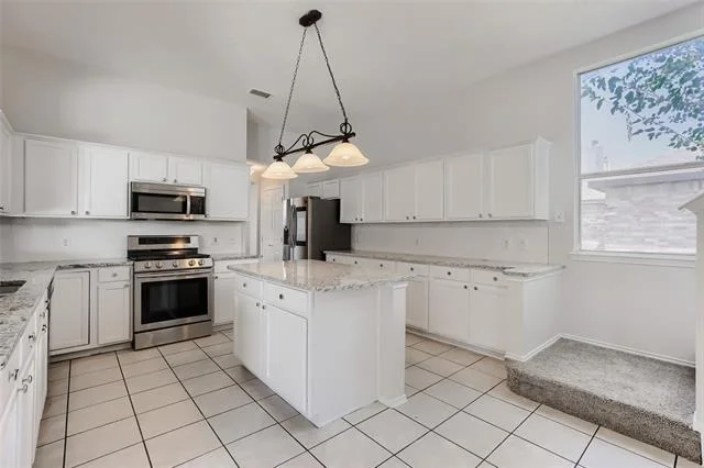 Photo of 1013 Hampstead Drive