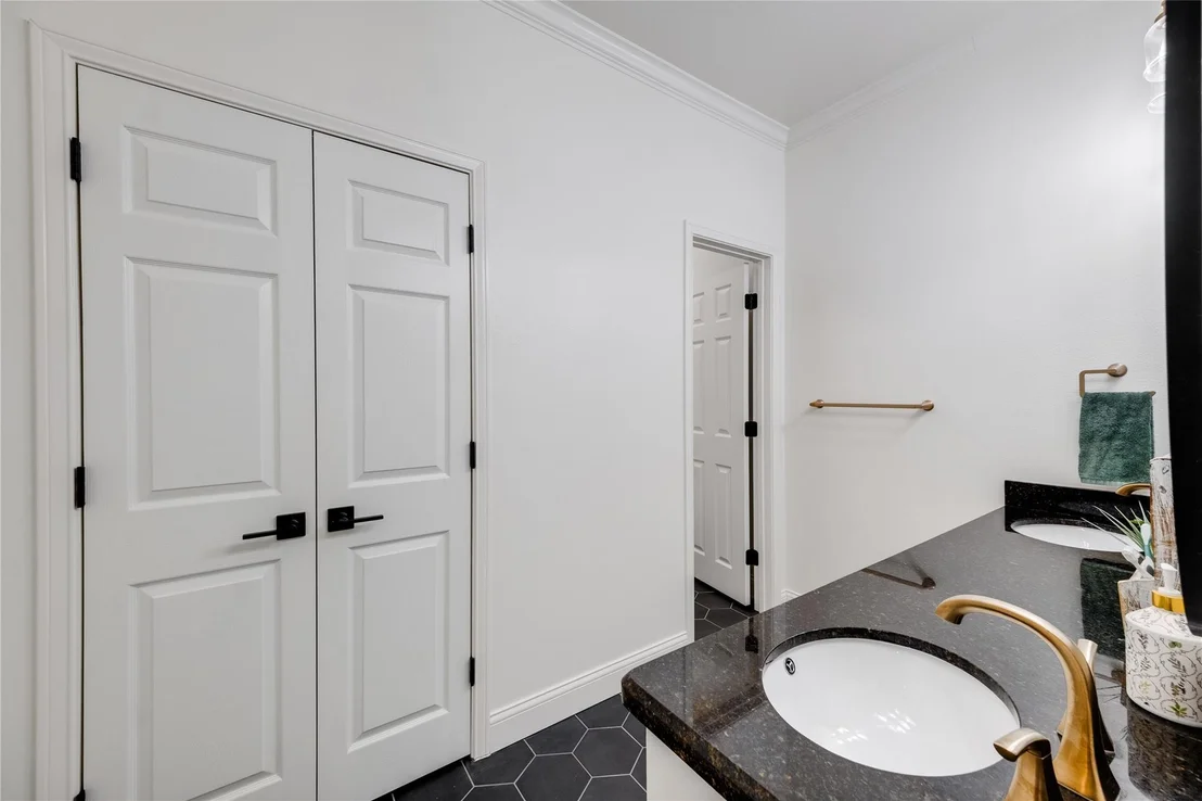Photo of 2213 Melissa Drive