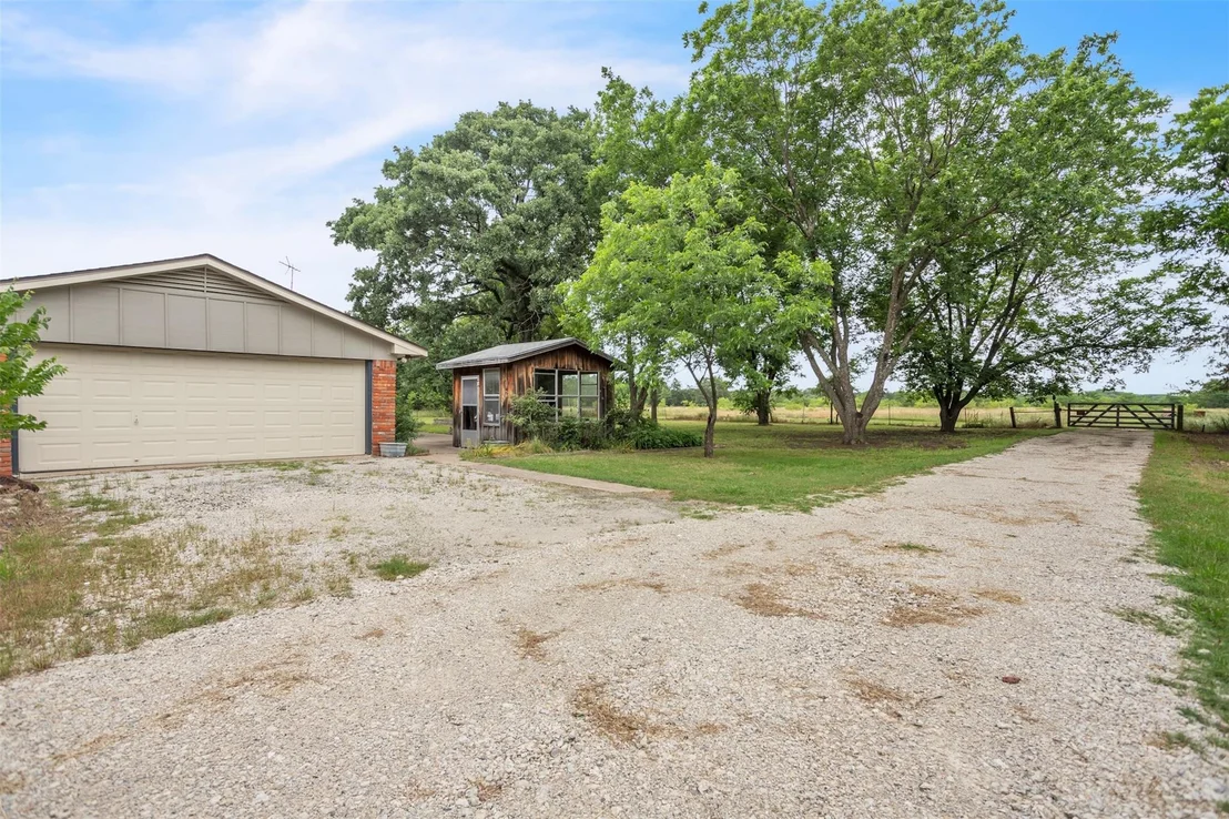 Photo of 3307 County Road 2176