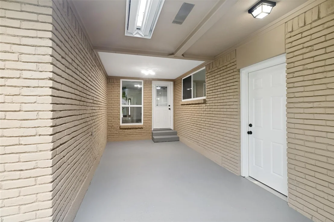 Photo of 9552 Timberleaf Drive