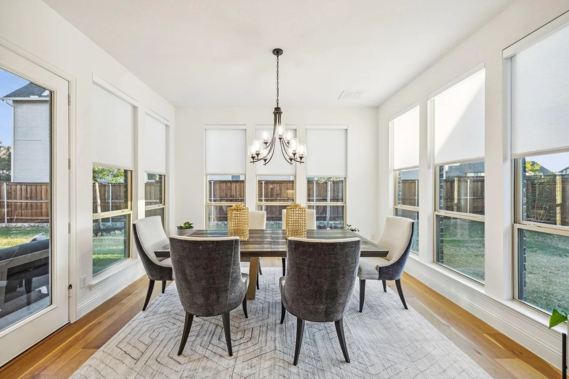 Photo of 8365 Western