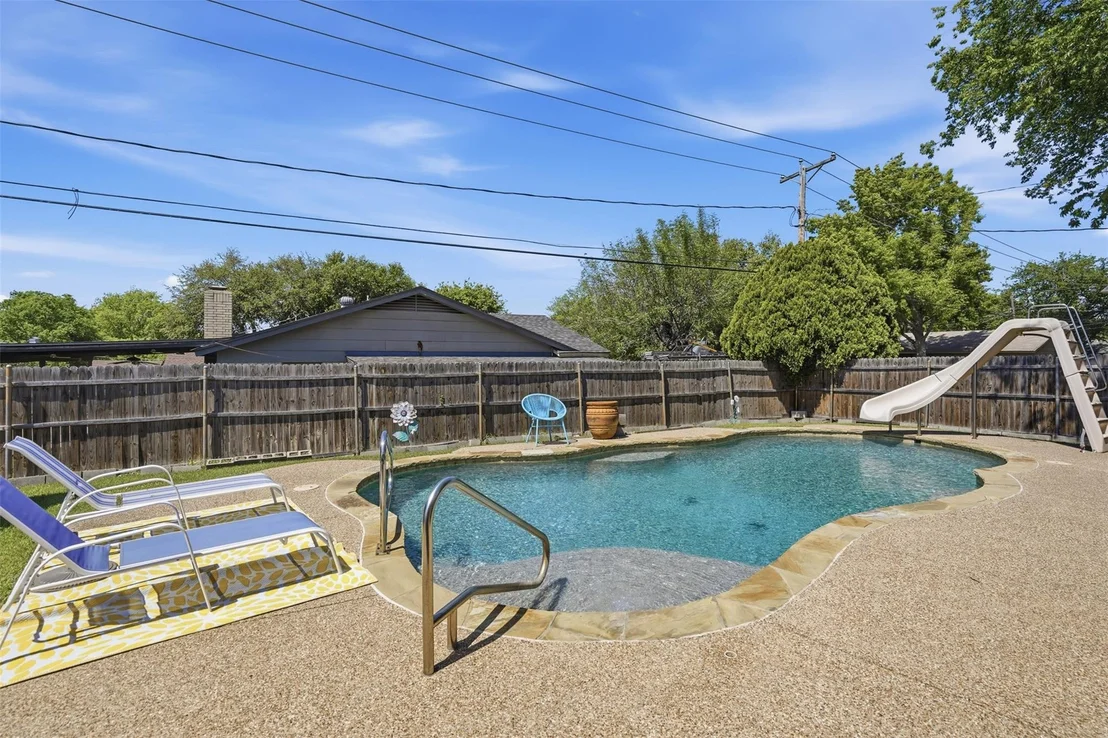 Photo of 6021 Dusty Road