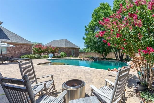Photo of 4334 La Hacienda Drive
