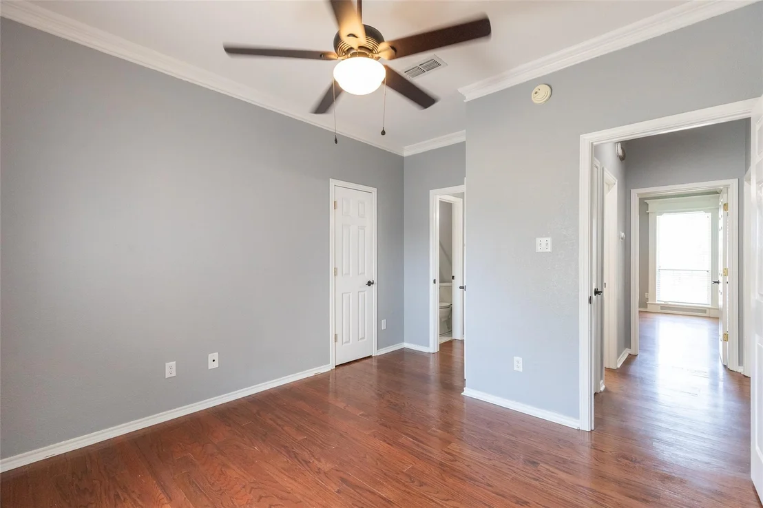 Photo of 1418 Kingwood Circle