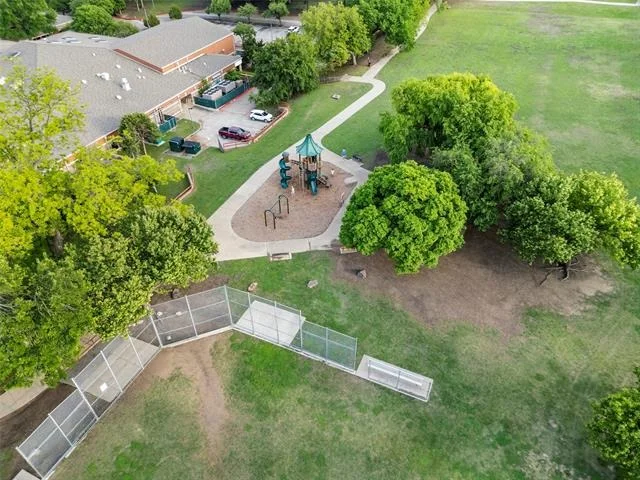 Photo of 2709 Northview Drive