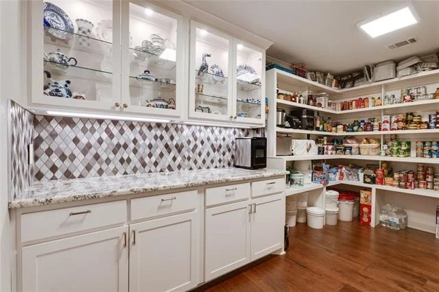 Photo of 608 Bush Drive