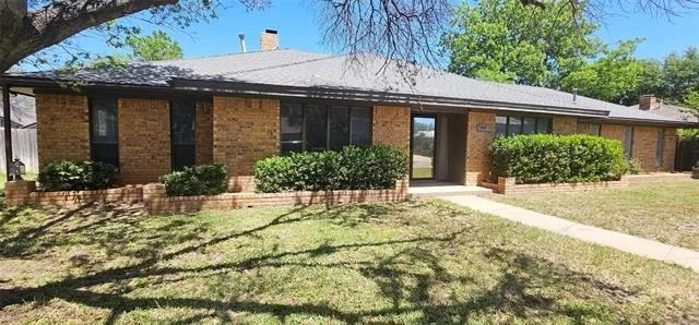 Photo of 2550 Meadow lake Drive