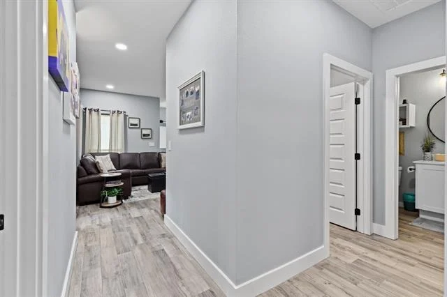 Photo of 17322 Crossing Circle