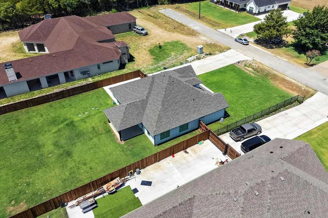 Photo of 1672 Brookview Drive