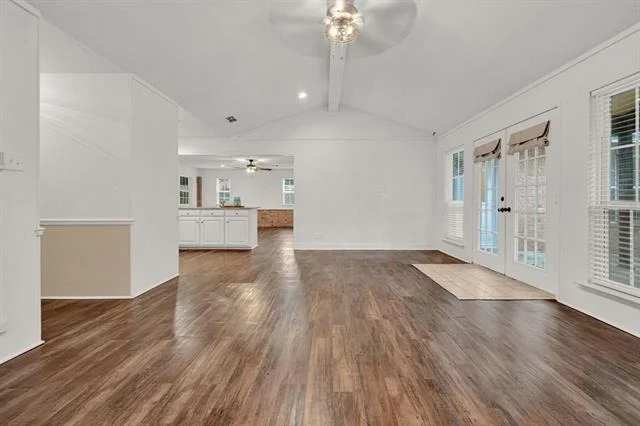 Photo of 105 Grass Knoll Drive