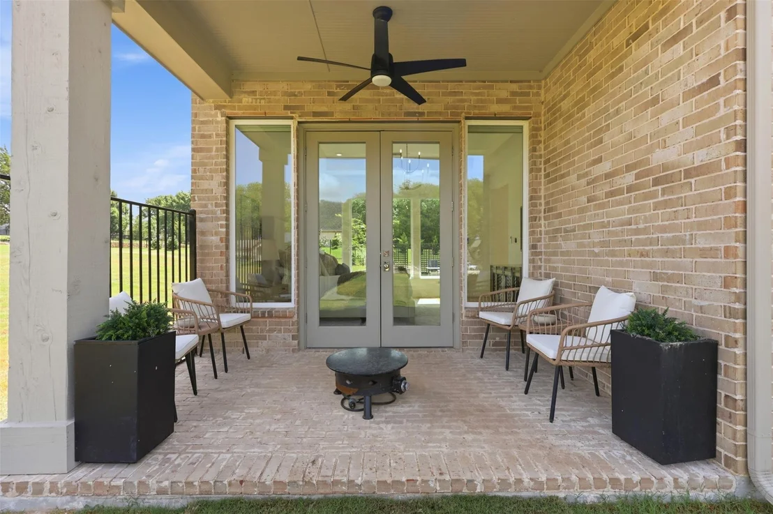 Photo of 425 Abagail Lane