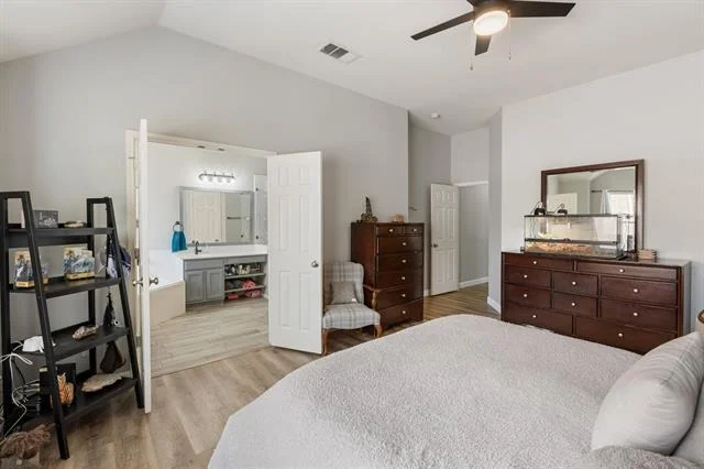 Photo of 416 Love Bird Lane