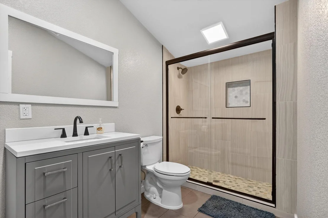 Photo of 4041 Burleson Retta Road
