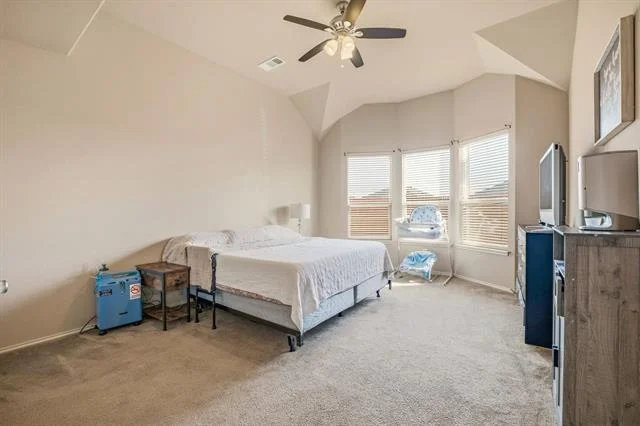 Photo of 409 Crown Oaks Drive