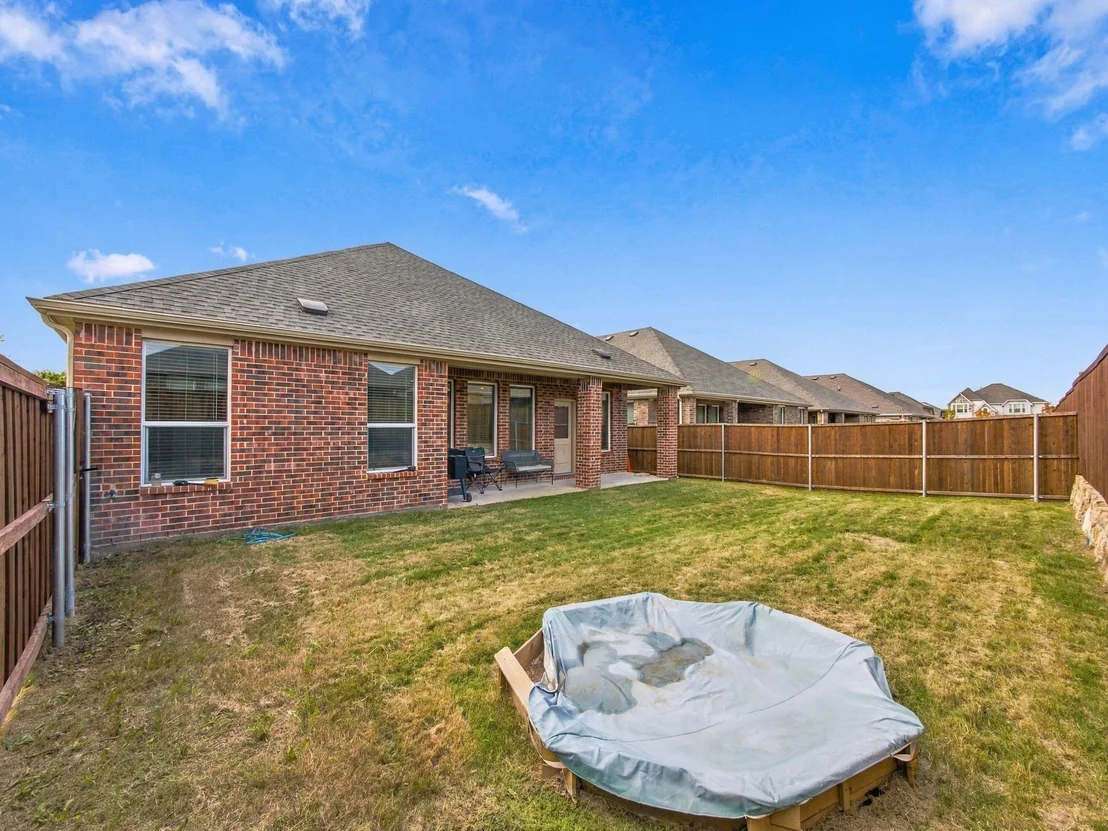 Photo of 1818 Holden Drive