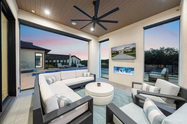Photo of 3347 Midwick Drive