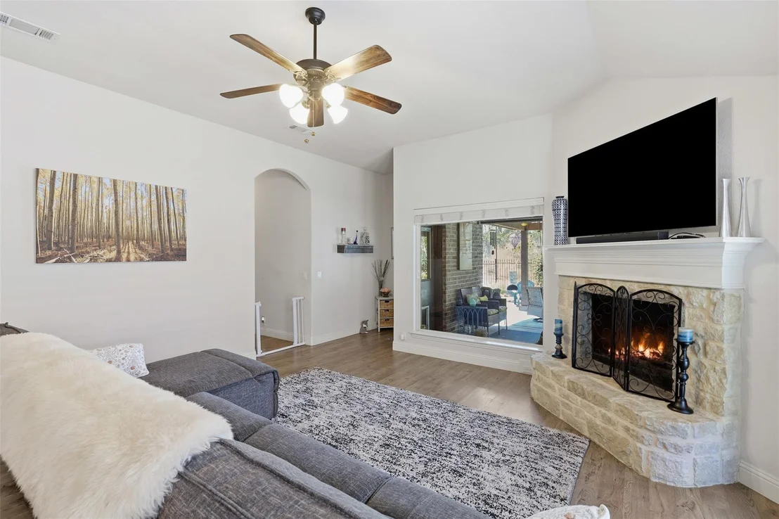 Photo of 1216 Barberry Drive