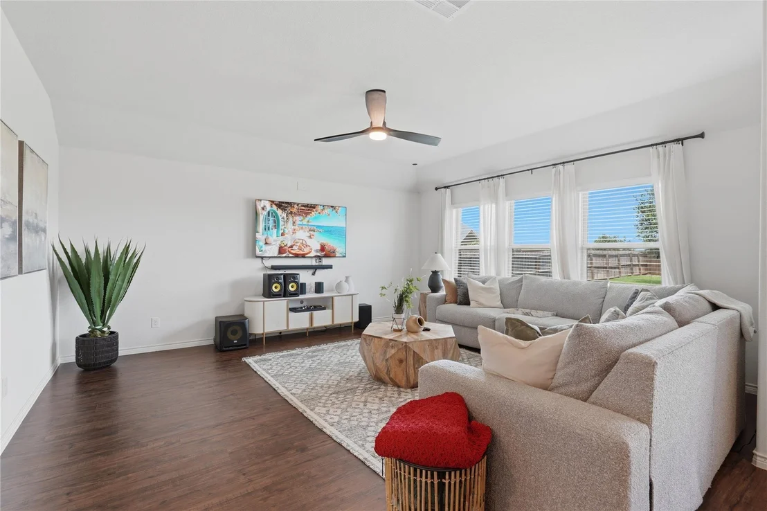 Photo of 10101 Travis Road