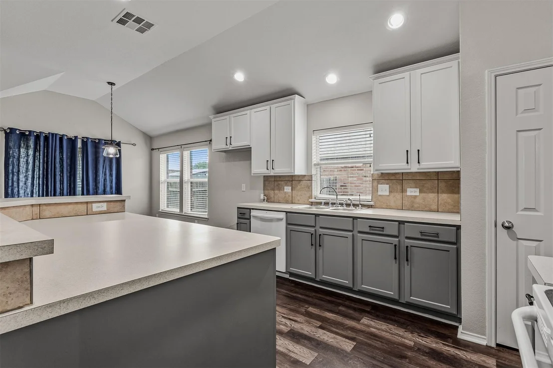 Photo of 418 Sweetgum Trail