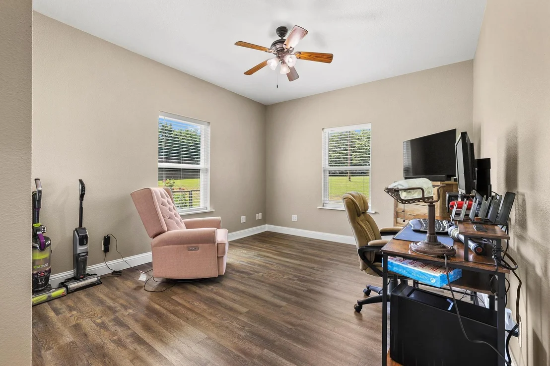 Photo of 2658 Oak Ridge Road