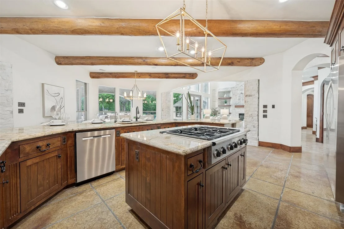 Photo of 2626 Twelve Oaks Lane