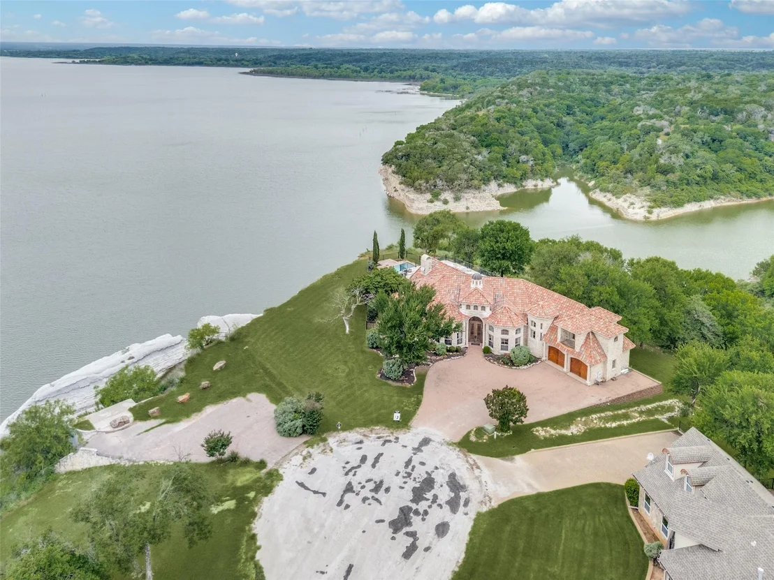 Photo of 1237 Overlook Court