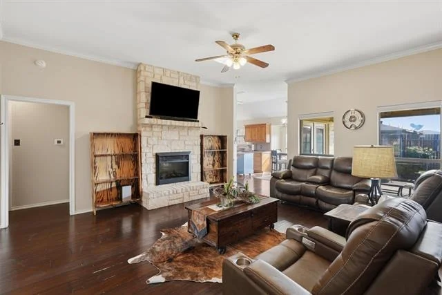 Photo of 708 Hillcrest Drive