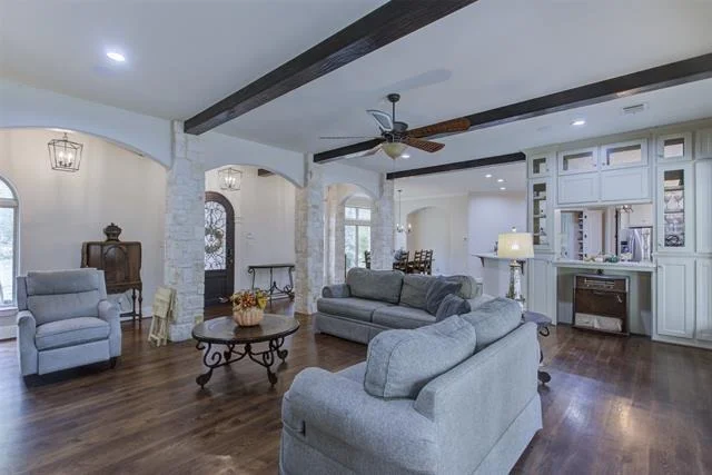 Photo of 122 Forest Creek Circle