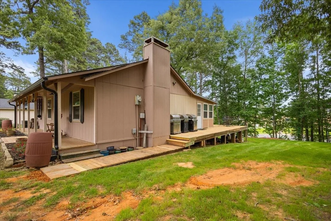 Photo of 1507 E Tanglewood Drive