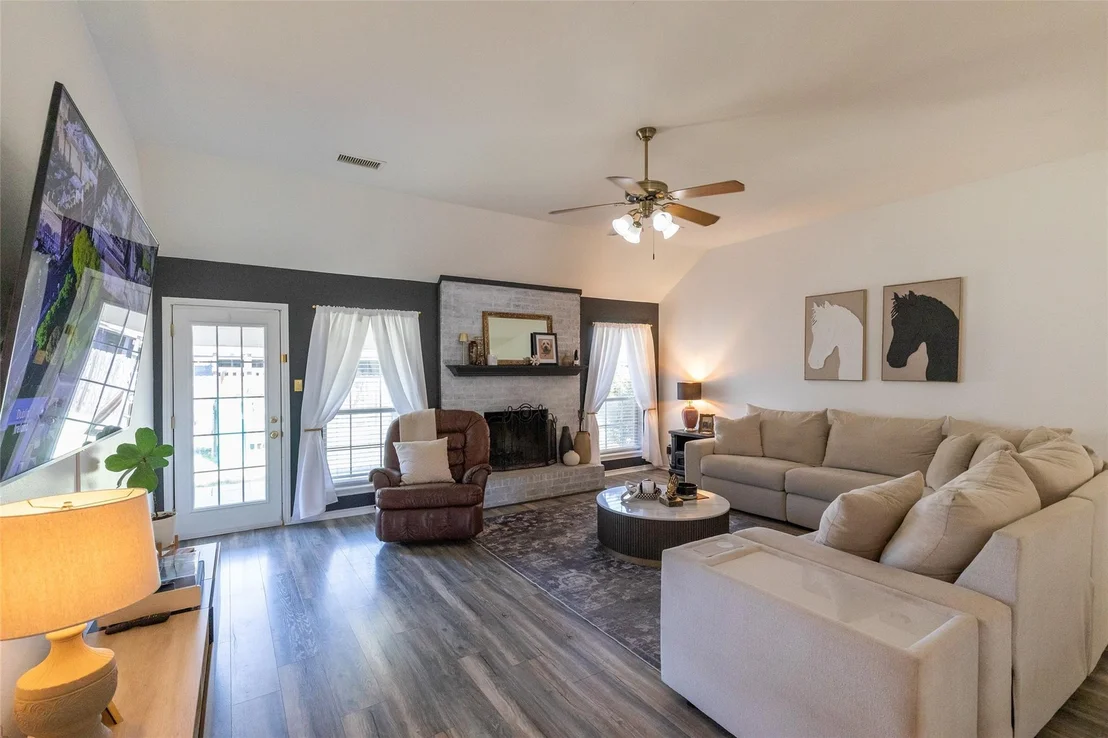 Photo of 4450 Cole Drive