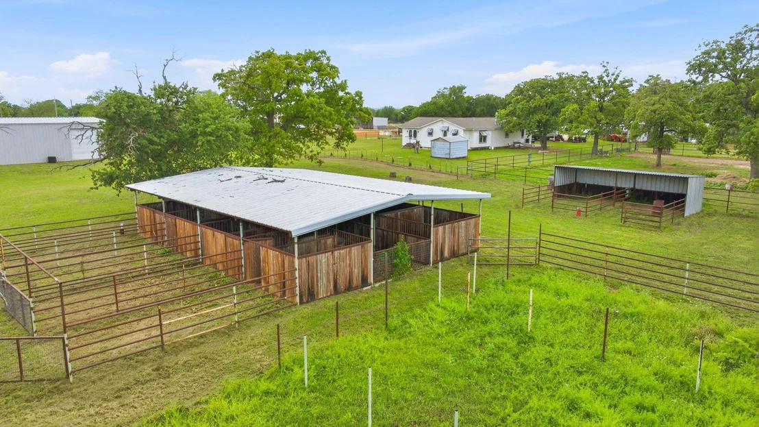 Photo of 621 County Road 484
