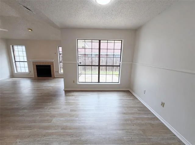 Photo of 1502 Allen Drive