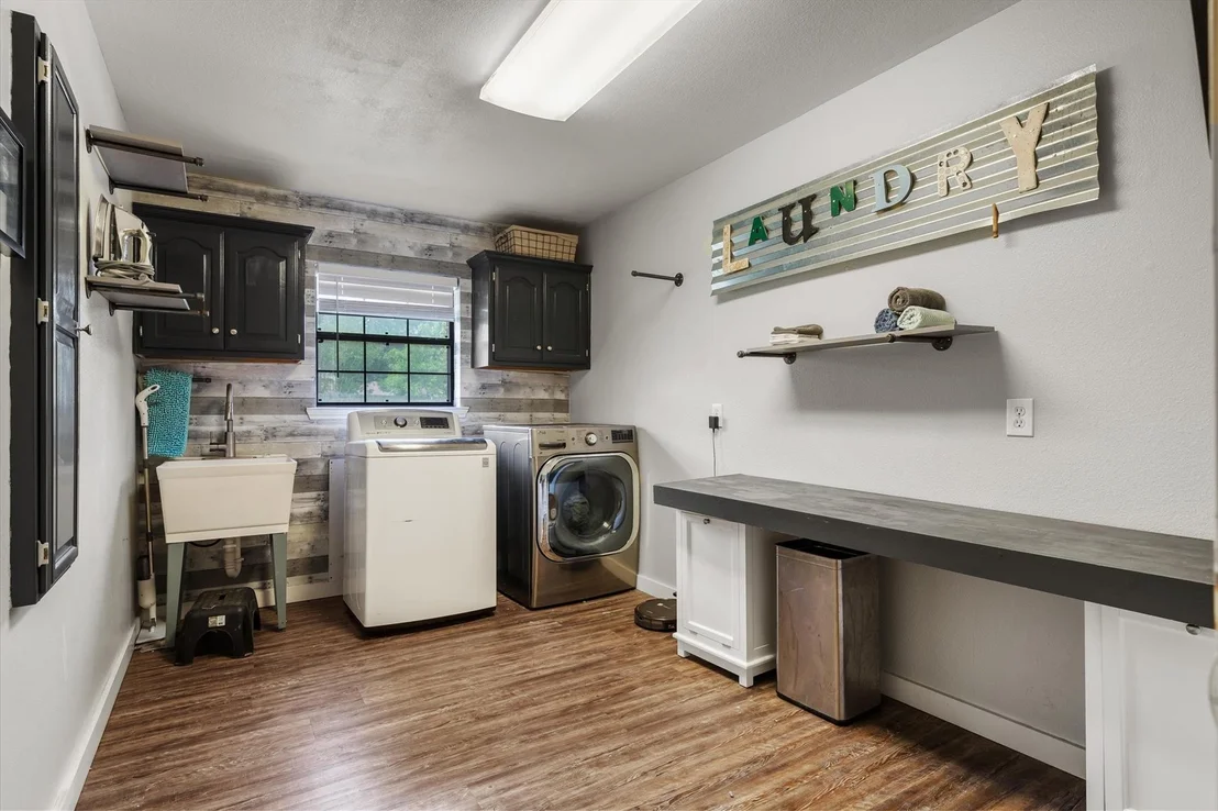 Photo of 163 Granada Square