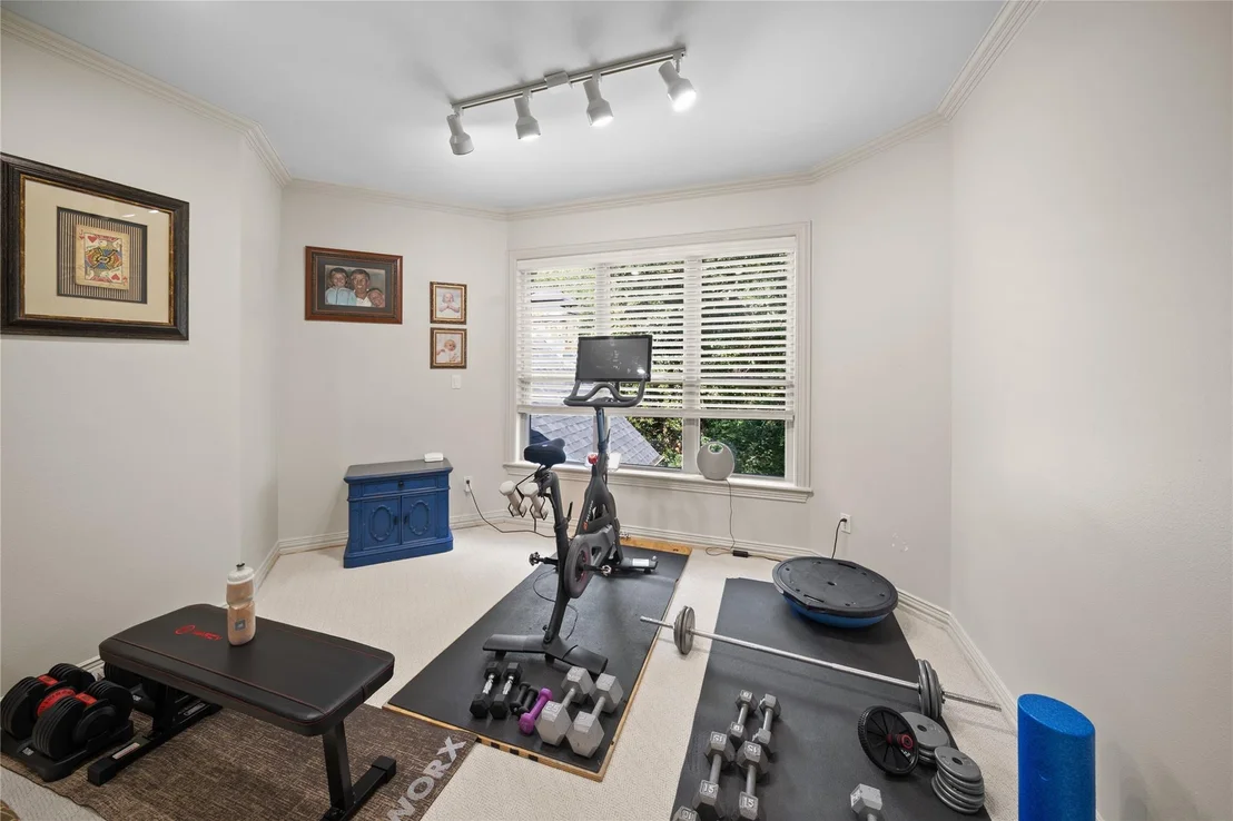 Photo of 1950 Stonehill Drive