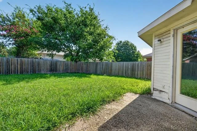 Photo of 1414 Aviary Drive