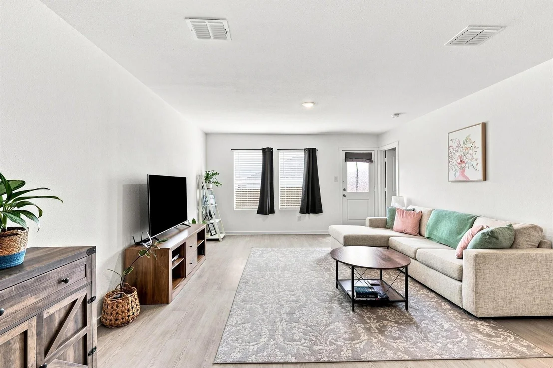 Photo of 1012 Calley Pear Trail