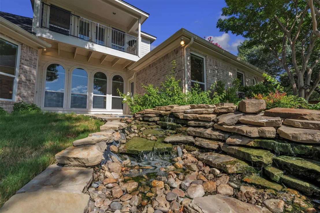 Photo of 130 Bluff View