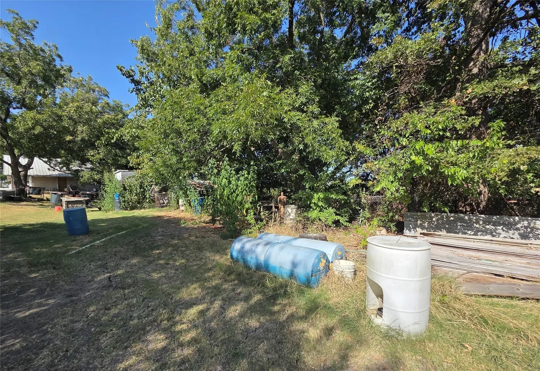 Photo of 2707 S State Highway 121 Highway S