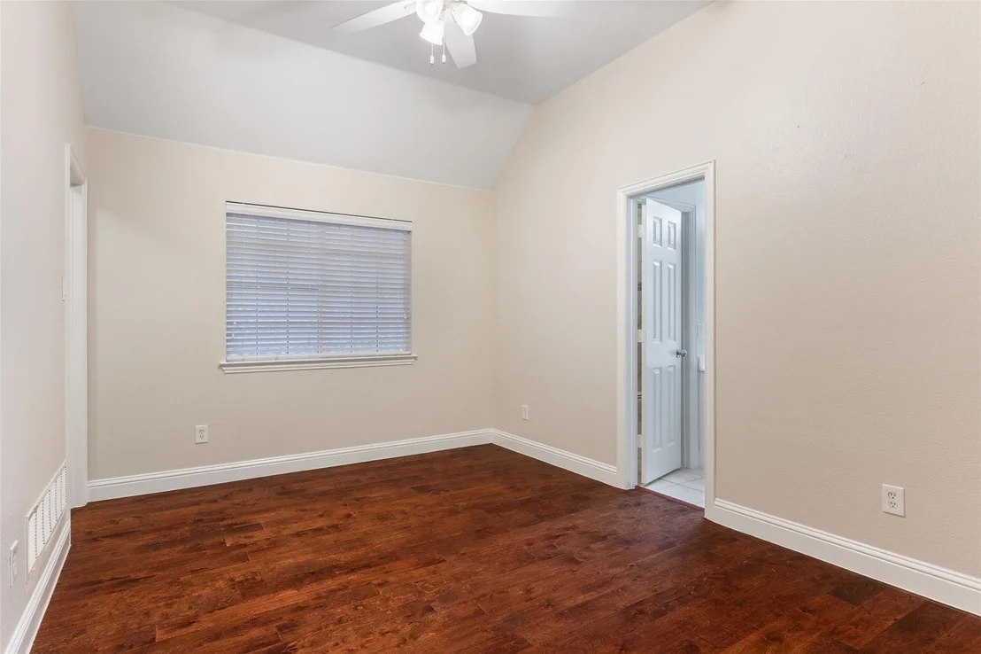 Photo of 5912 Crestberry Lane