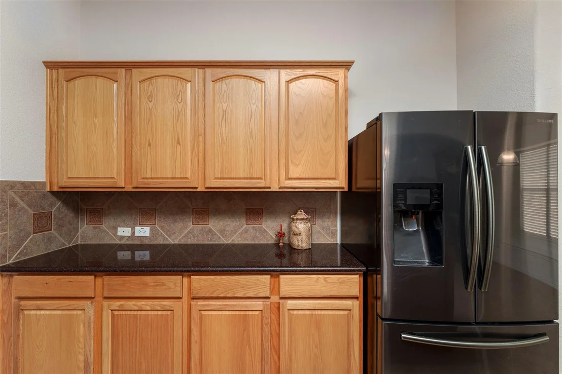 Photo of 6633 Chalk River Drive
