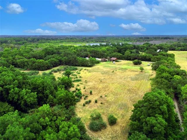Photo of 4583 La Croix Road