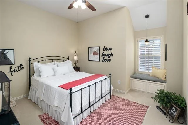 Photo of 901 Crestmoor Drive