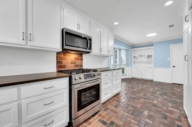Photo of 102 Chapman Circle